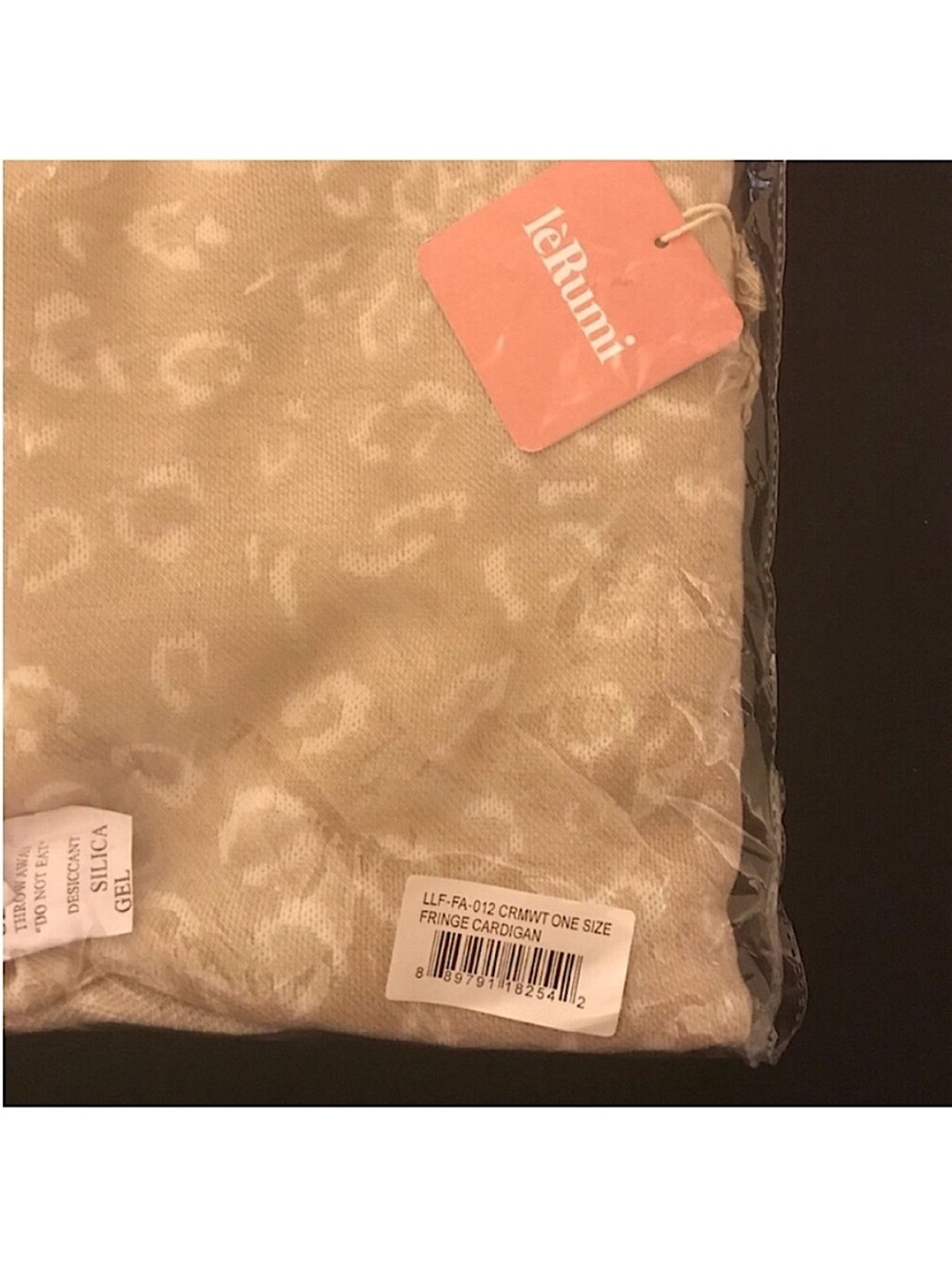 lèRumi Cream & White Animal Print Fringe Cardigan Ruana Poncho Wrap, One Size - Picture 9 of 14